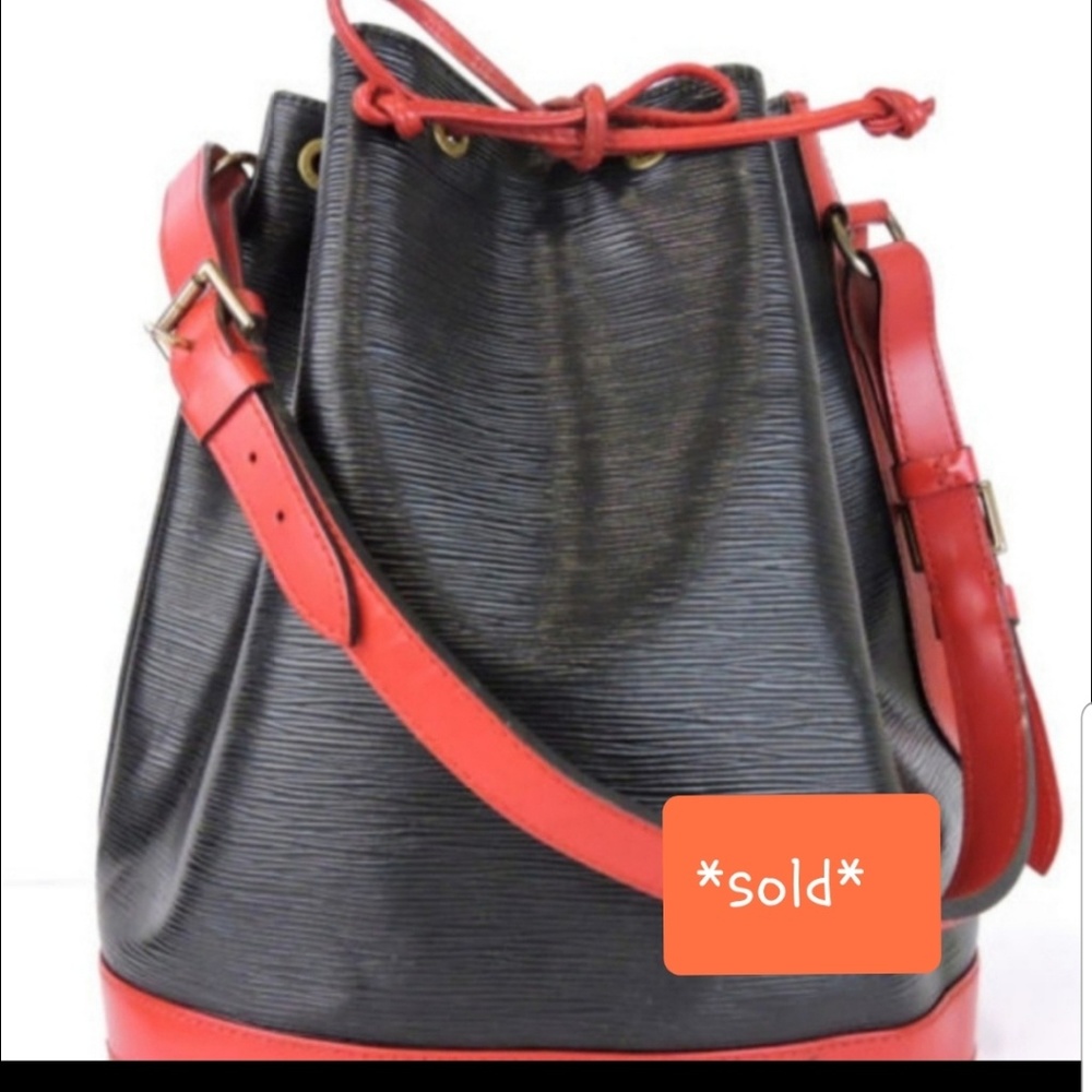 LV Epi Noe Black and Red